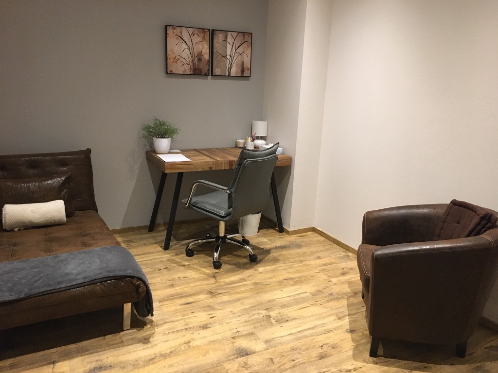 photo seance PELISSIER Jeanete - Présidente Association TRAUMA