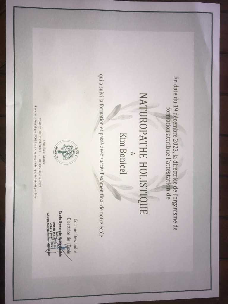 photo diplome Kim BONICEL