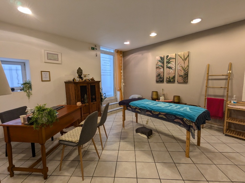 photo cabinet MME LUCINDA SALVADOR