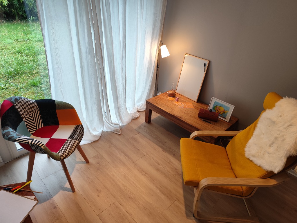 photo cabinet Isabelle FONTAN