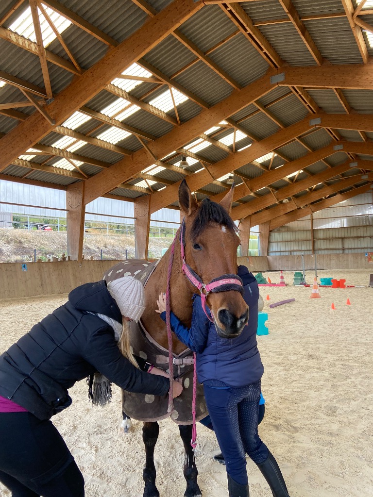photo activite Mathilde VINIT - Equithérapie