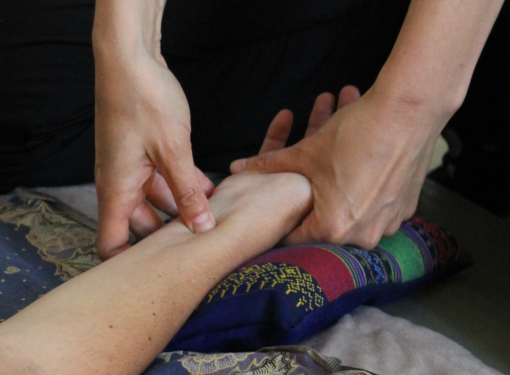 photo activite Camille Gorse Shiatsu