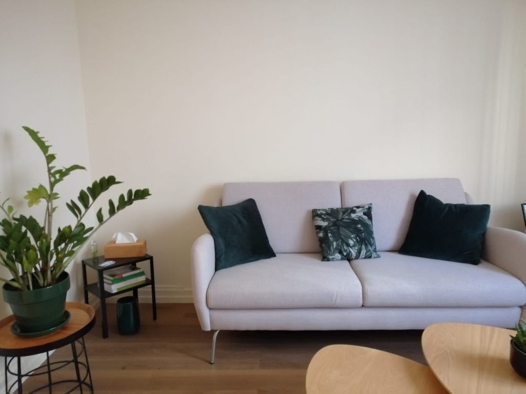 photo cabinet Shirley Mathurin