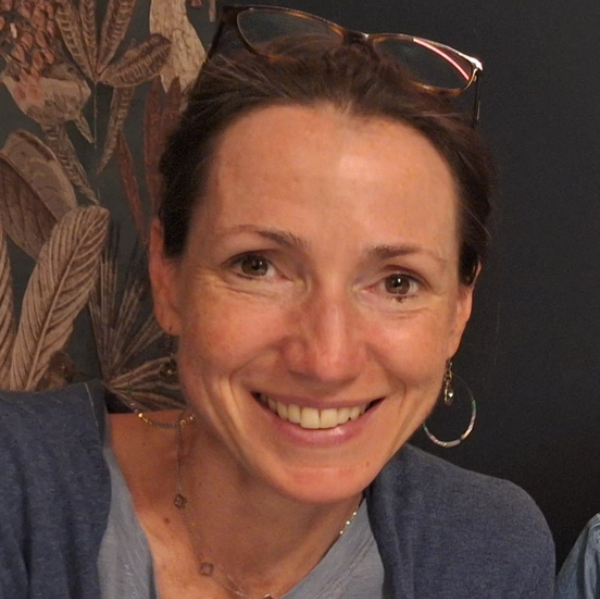 Claire Bustarret - Conseil Conjugal et Familial