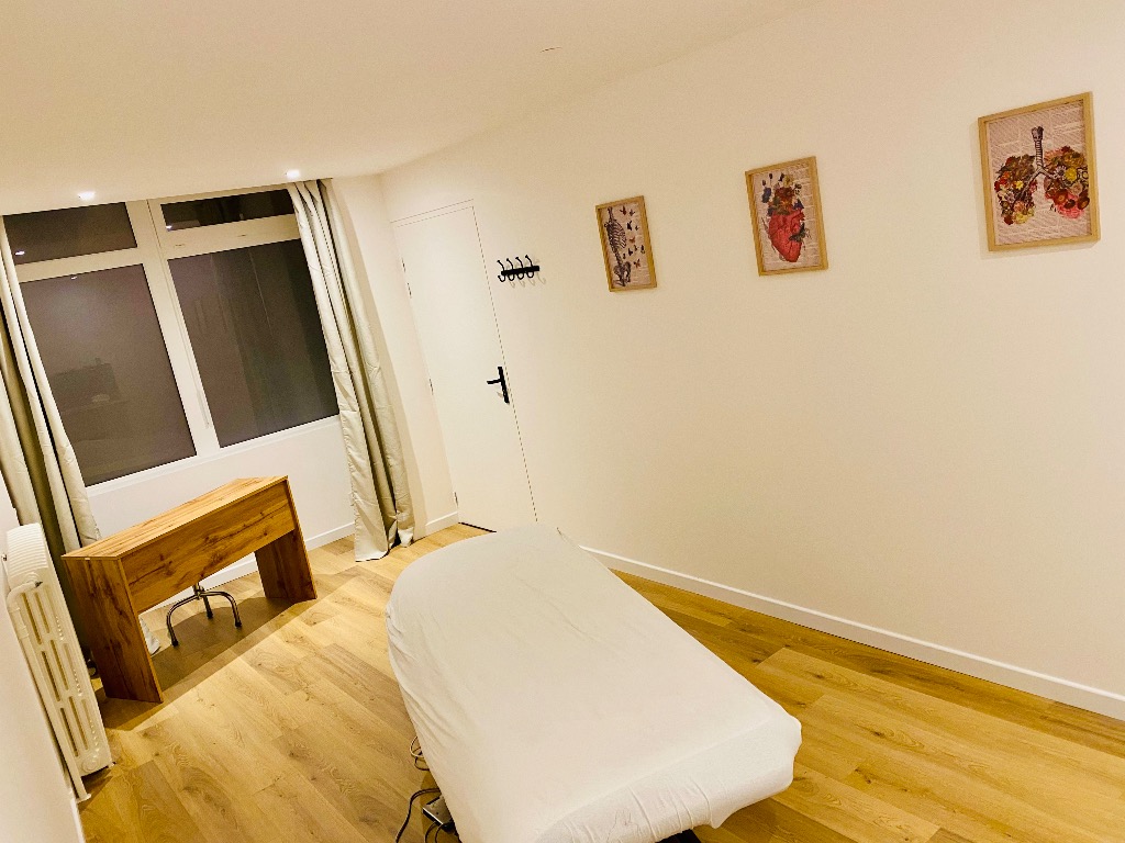 photo cabinet Vincent AUSSAGE Méthode POYET