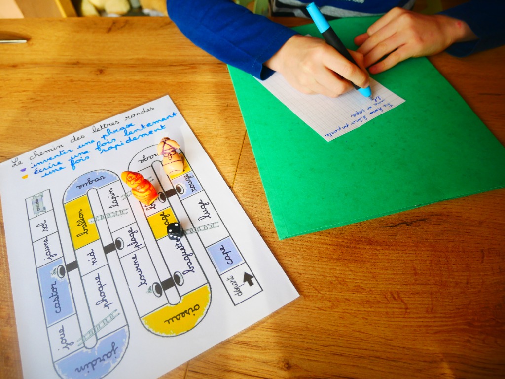 photo portrait Coline Main Graphothérapeute 