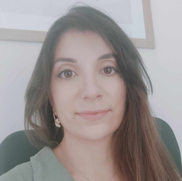 Yasmina HAMOUDI - GRAINE DE SOI