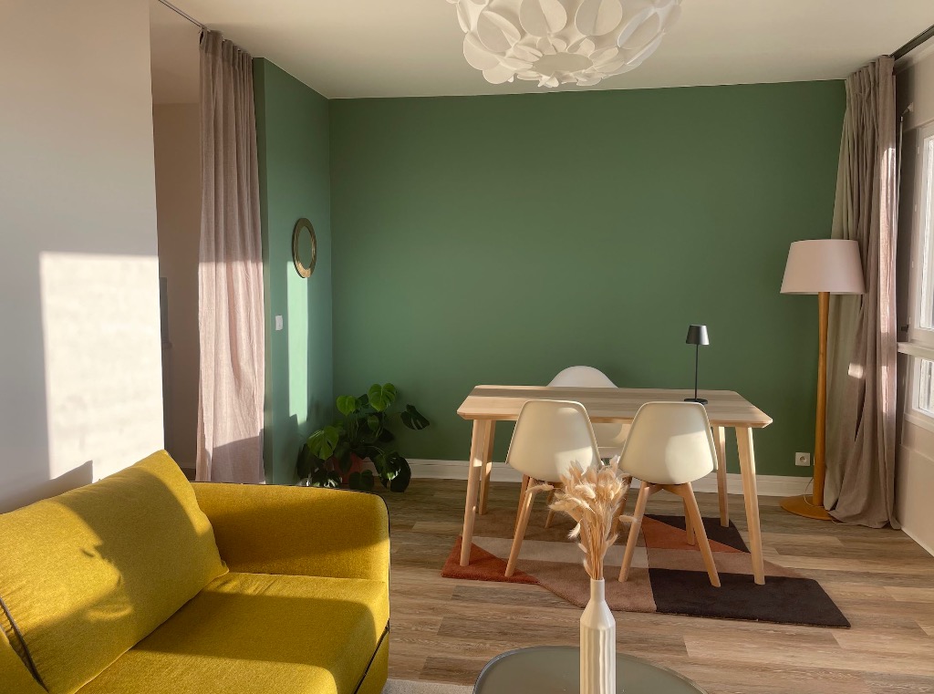 photo cabinet Louise Lagarde