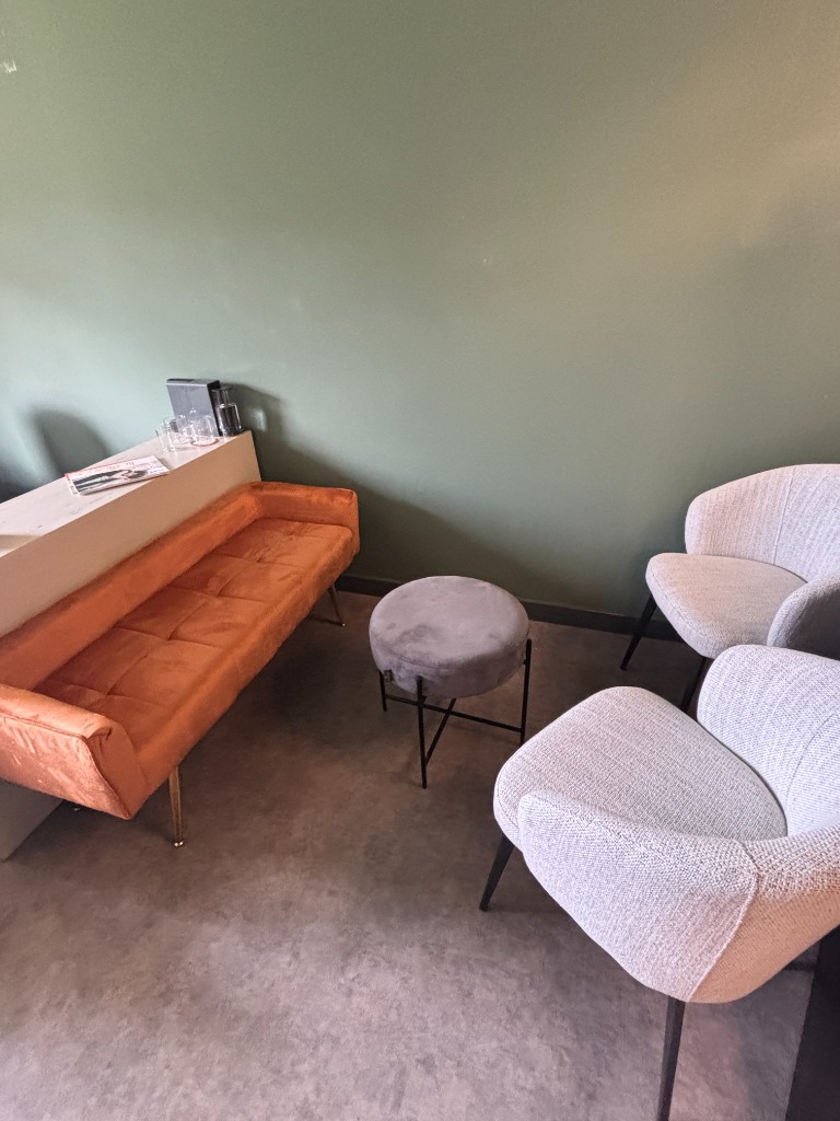 photo cabinet KETTY RECHOUZE _ HUMAN IN 