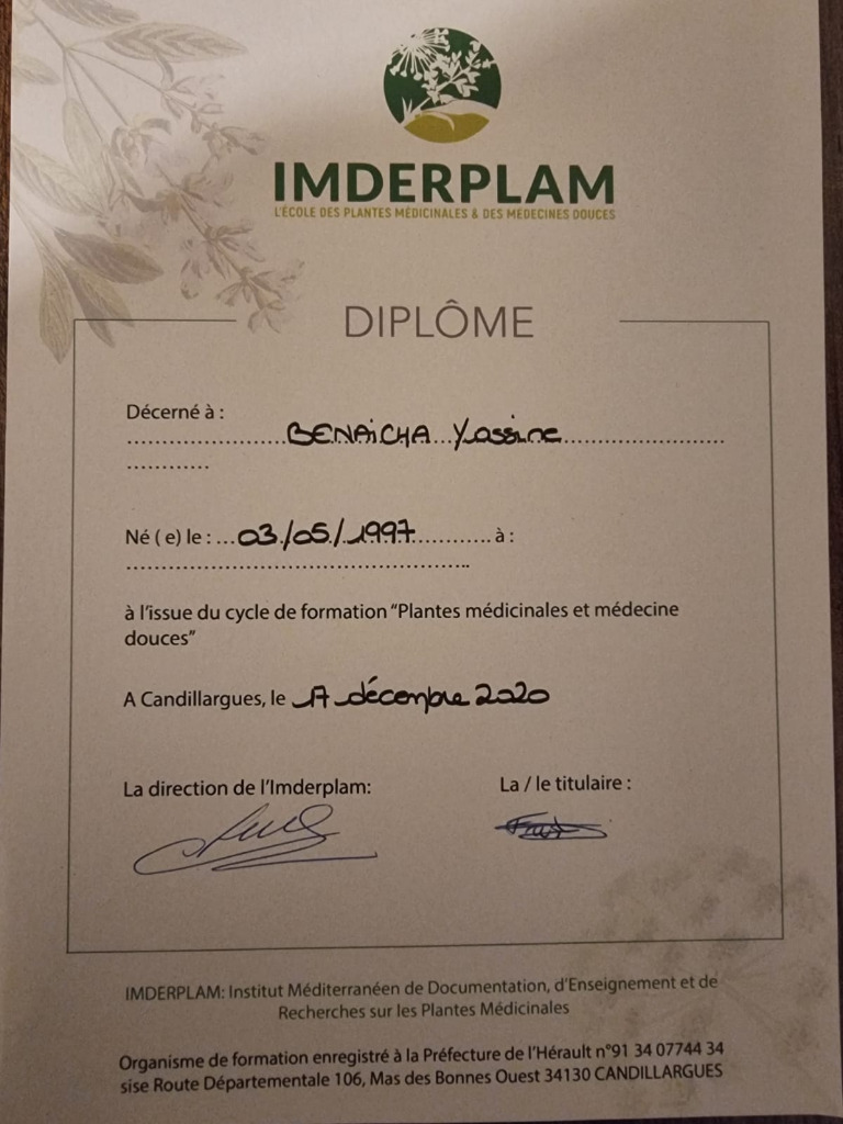photo diplome Yassine Benaicha