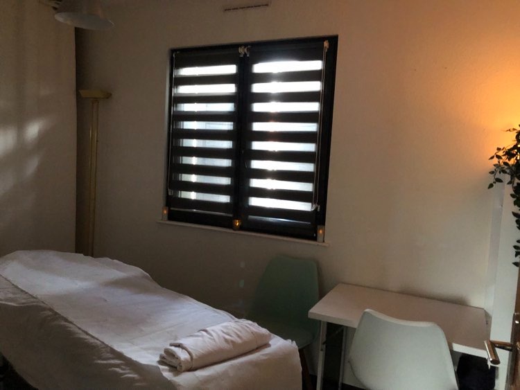 photo cabinet Aurélie SCHAEFER magnétiseuse