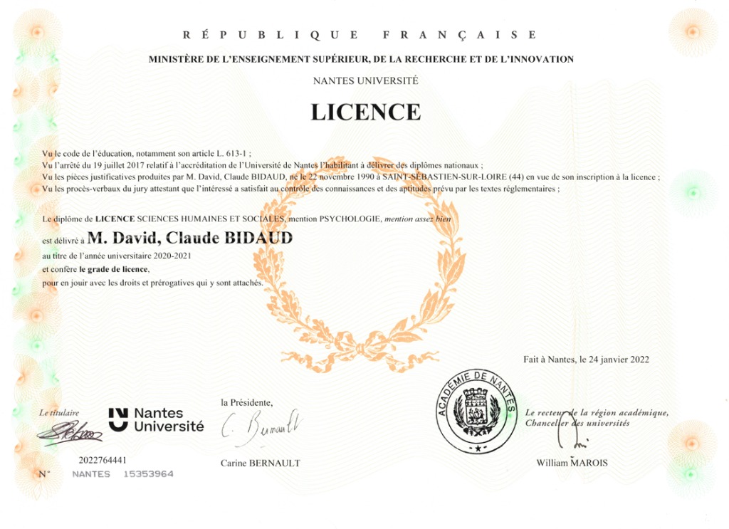 photo diplome David Bidaud