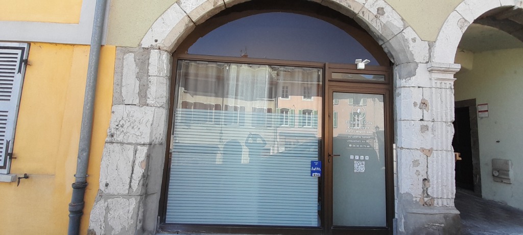 photo cabinet Besson Erika