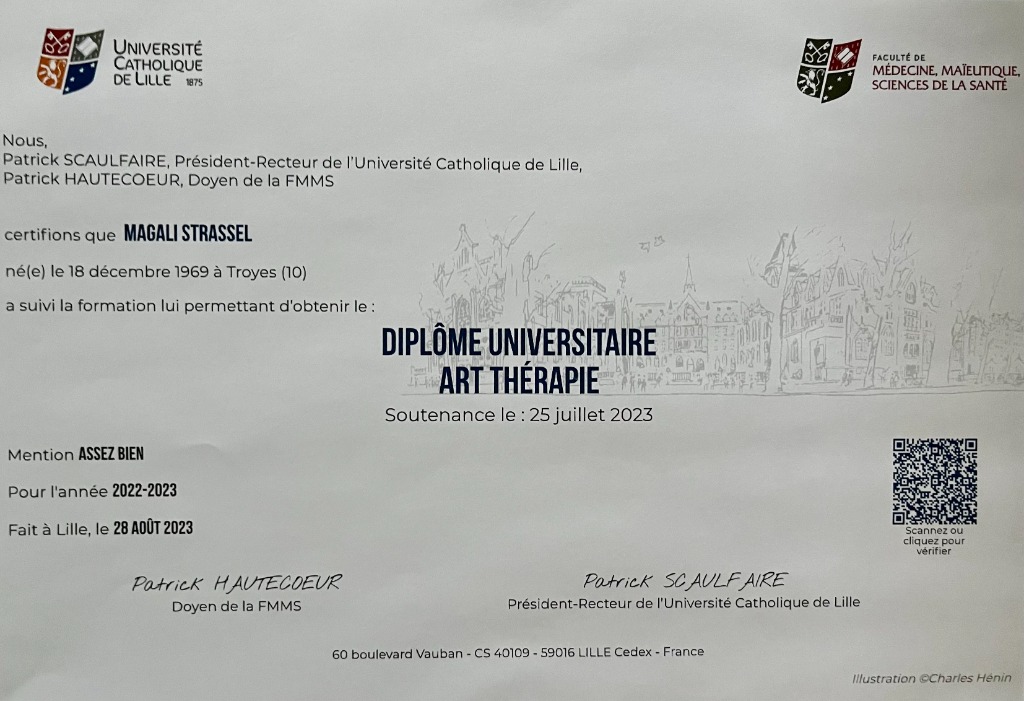 photo diplome Magali Strassel, art-thérapeute