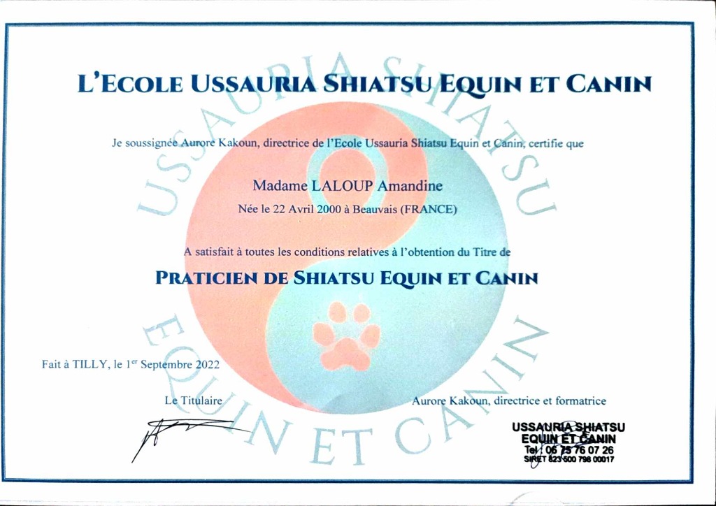 photo diplome Souffle Animal Shiatsu - Amandine Laloup