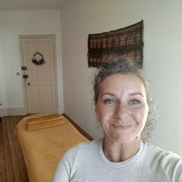 Lucie BOUVERON - TERRAHNA