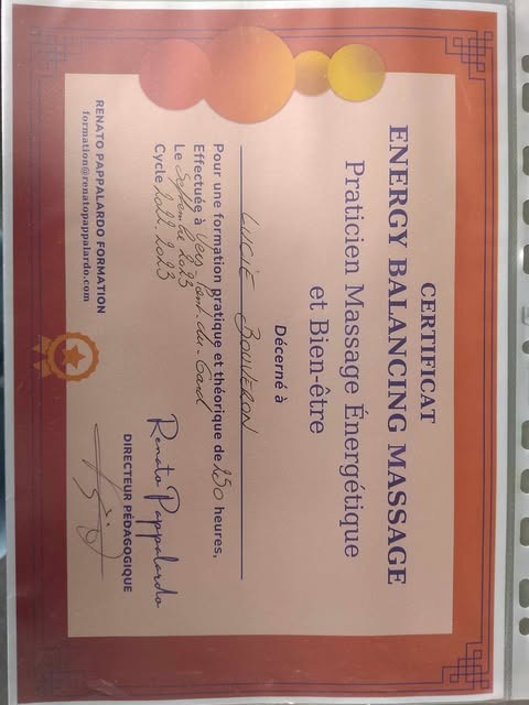 photo diplome Lucie BOUVERON - TERRAHNA