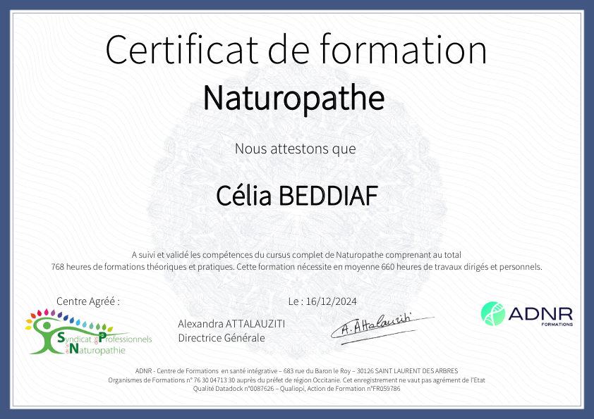 photo diplome Célia Beddiaf