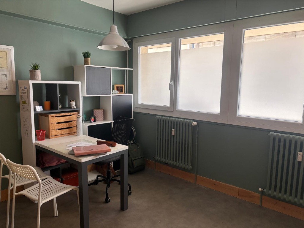 photo cabinet Mélinda NAFTEUX