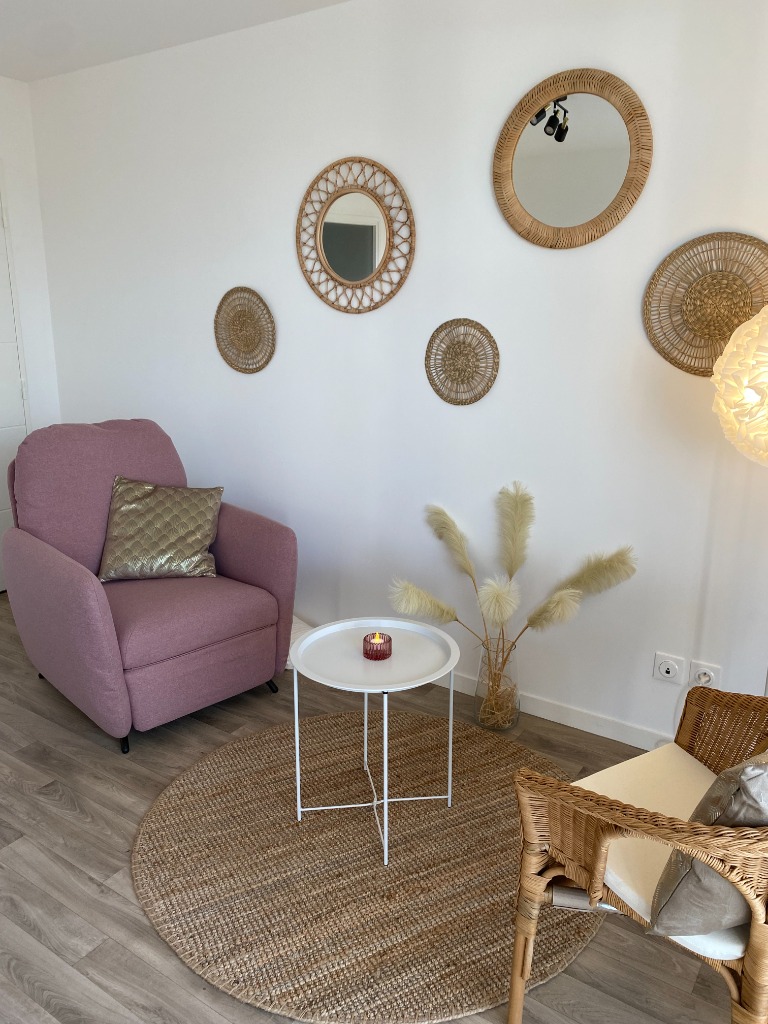 photo cabinet Anne NIHUELLOU