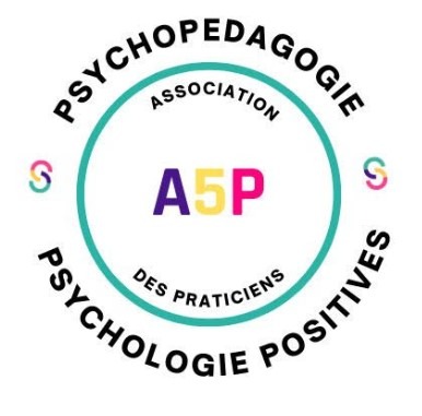 photo diplome Elodie Cupit Payet