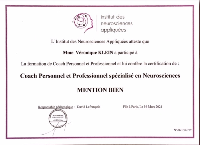photo diplome Véronique KLEIN-FLEURIOT