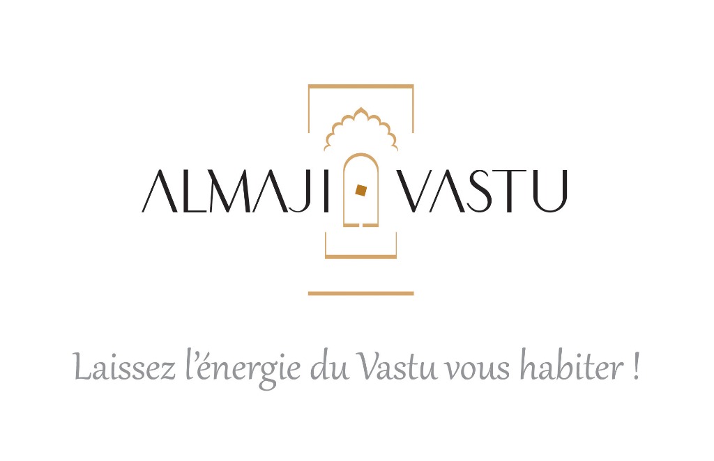 photo cabinet ALMAJI VASTU