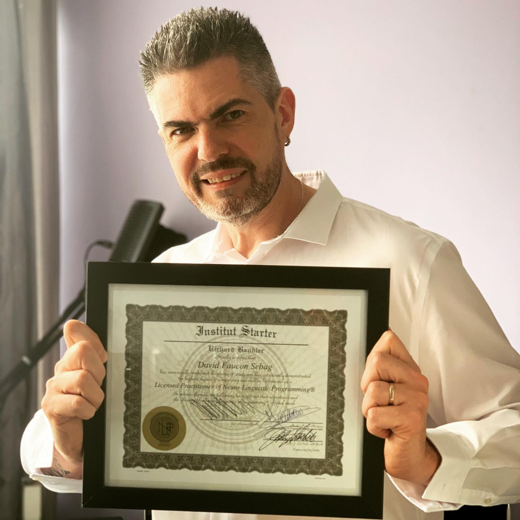 photo diplome David Sebag - Hypnose & PNL