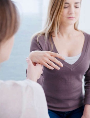 photo seance Naïra Jordikian Hypnose