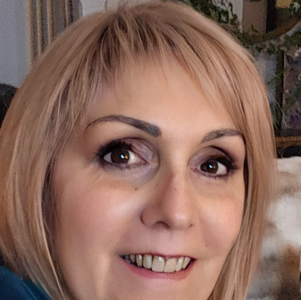 Laura GAUTIER-MONTHÉARD