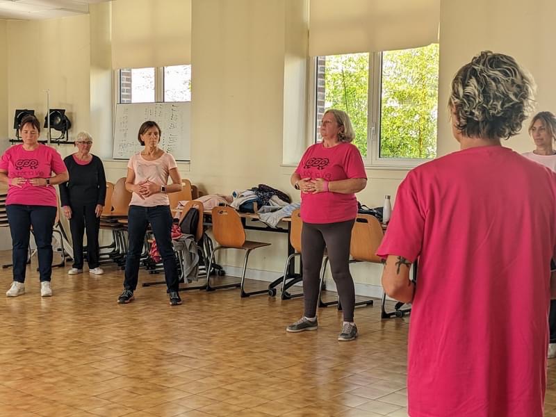 photo activite Yoga du Rire Troyes
