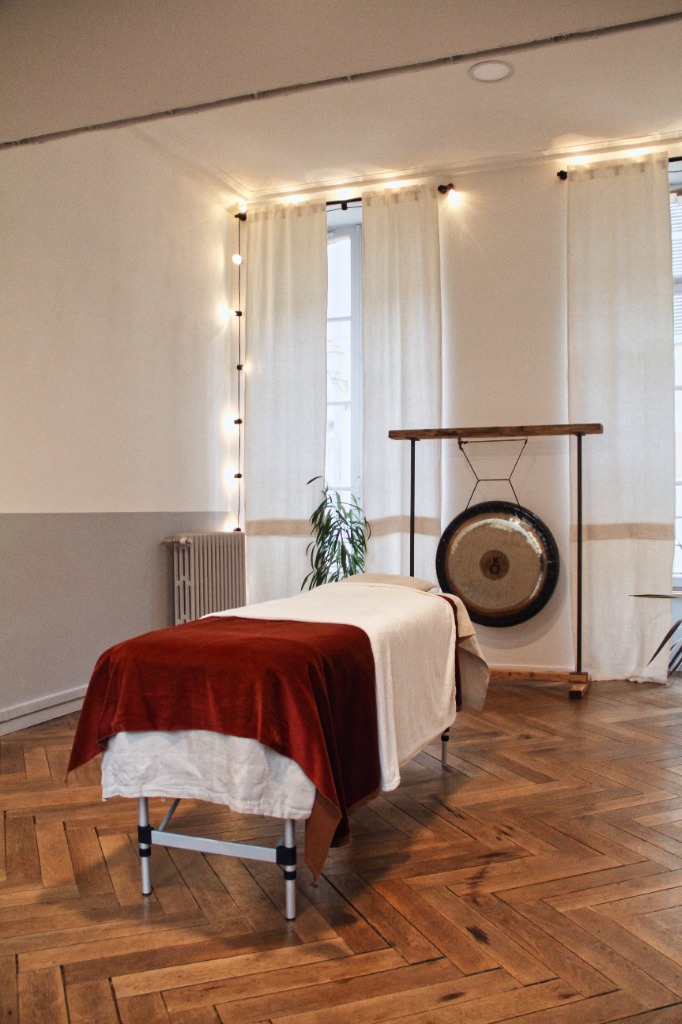 photo diplome Marianne Daneshmand - Energéticienne