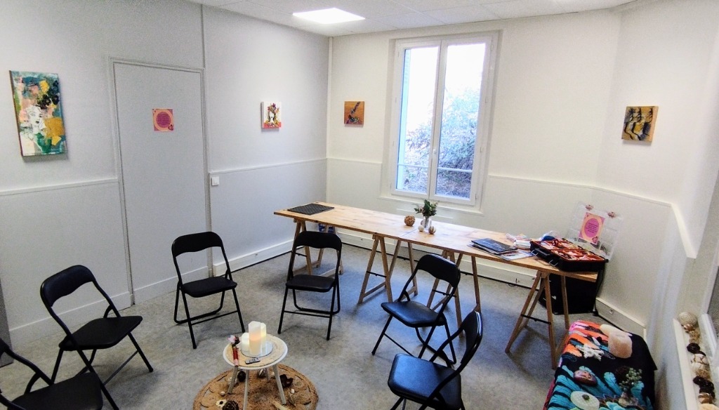 photo cabinet Les Cercles Au Féminin