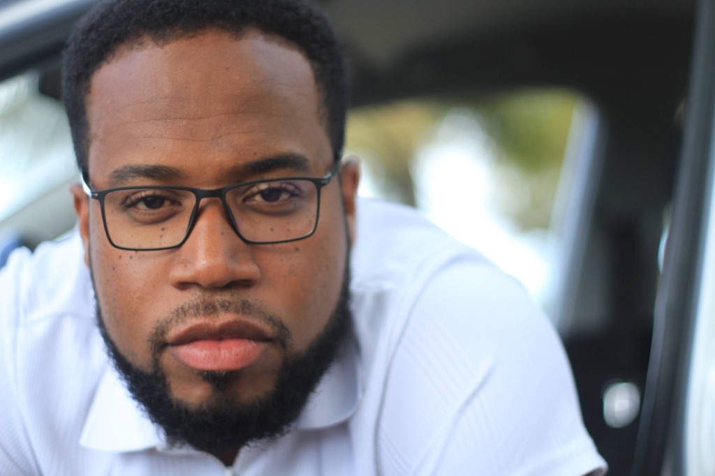 photo portrait Laurent Gaël LOUISOR