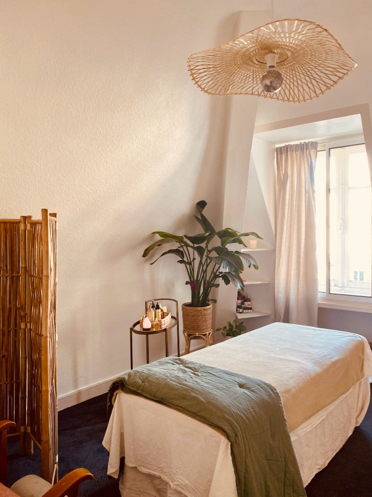 photo cabinet Emilie LY-CUONG Corps & Esprit