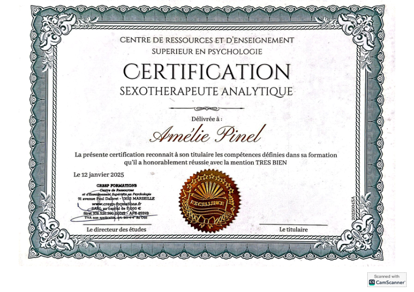 photo diplome Amélie Pinel