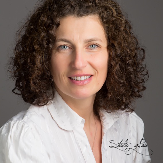 photo portrait Stéphanie SZUSZKIEWICZ