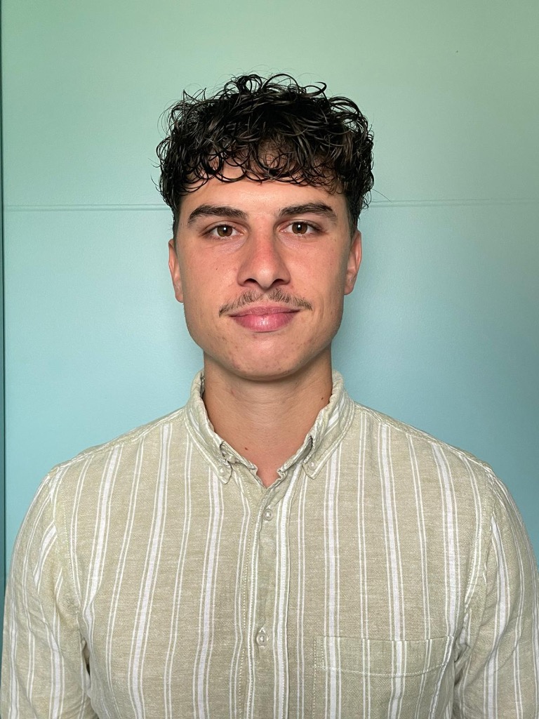 photo portrait Gani Madgid Ostéopathe 