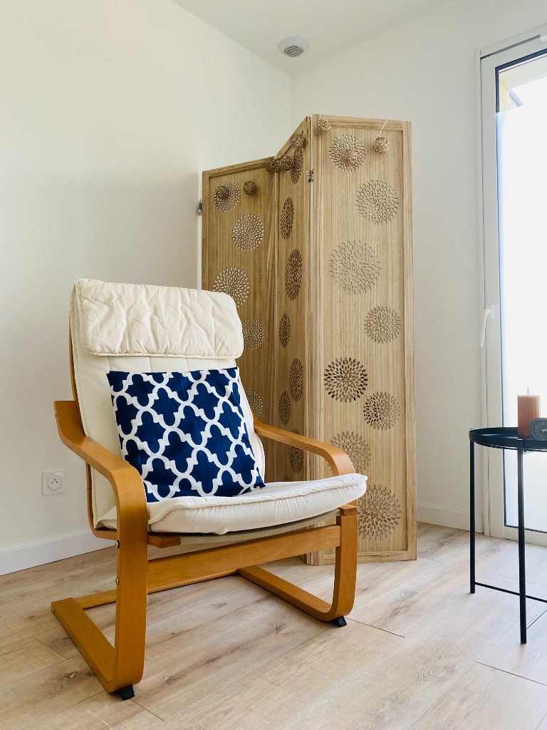 photo cabinet Louise Saint-Lô 