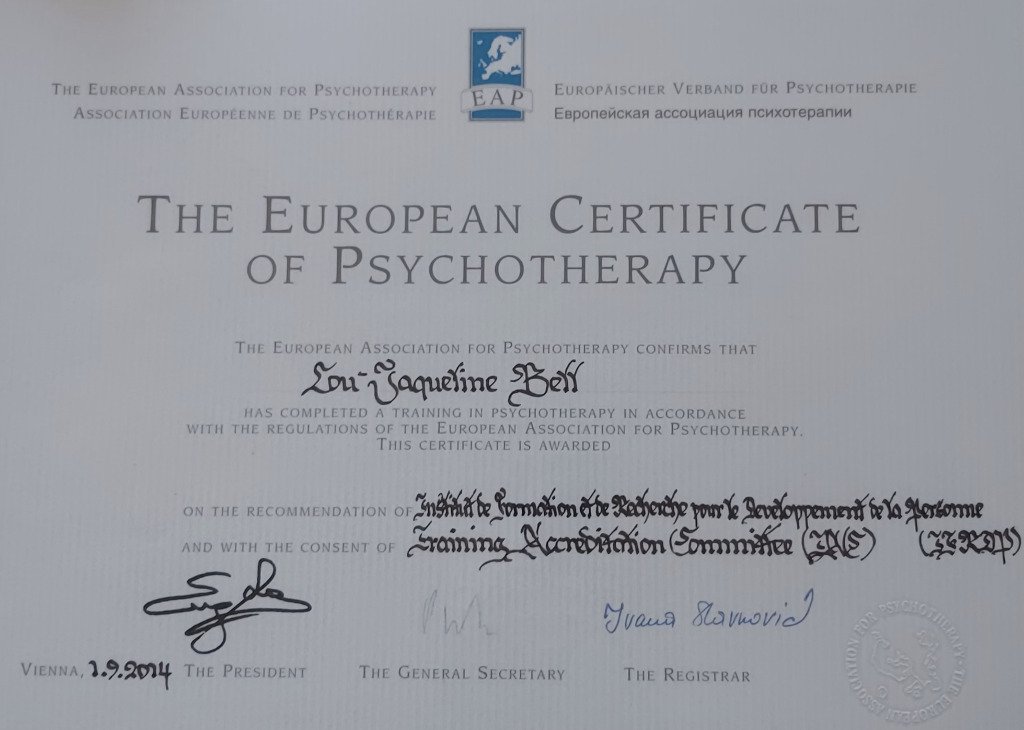 photo diplome Lou BELL