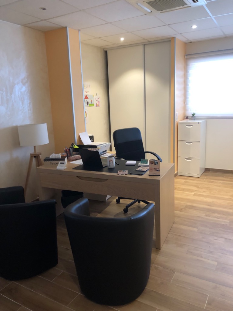 photo cabinet Etre et Vivre Autrement 