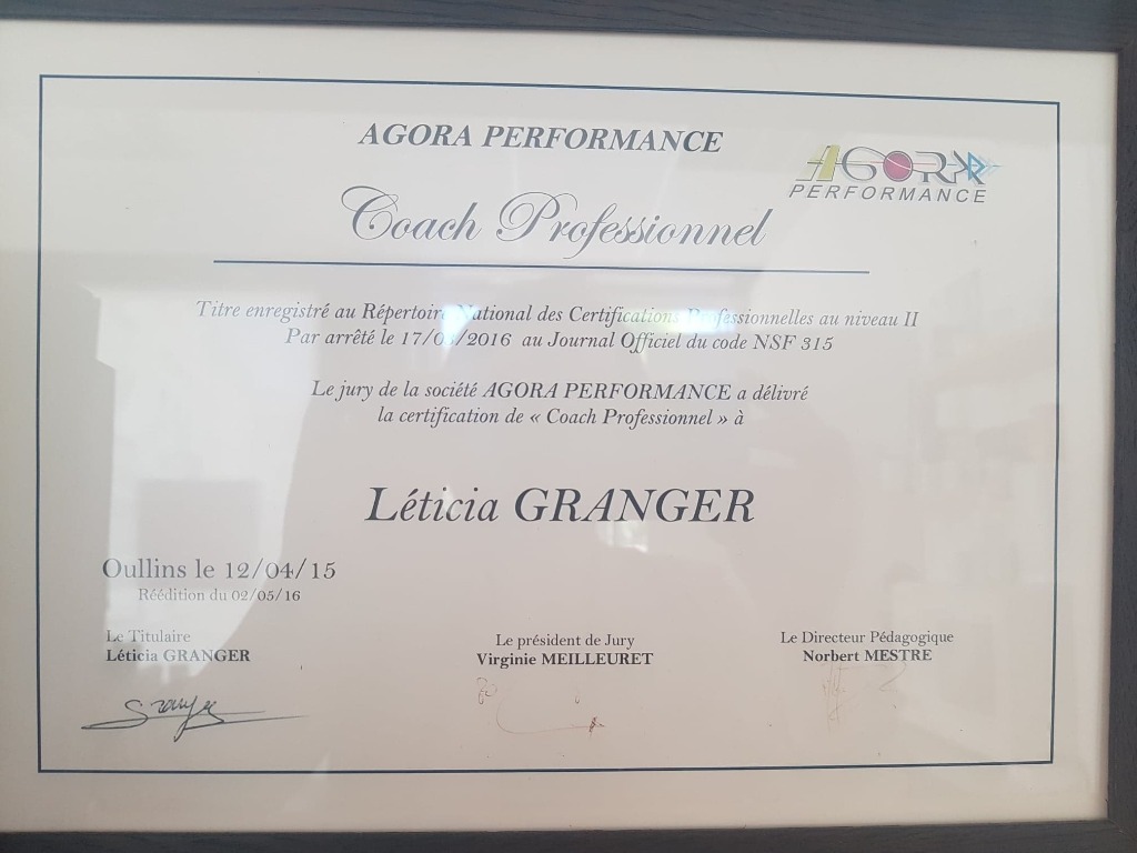 photo diplome Léticia GRANGER