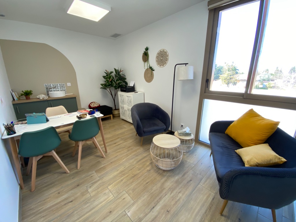 photo cabinet Marie DOYEUX