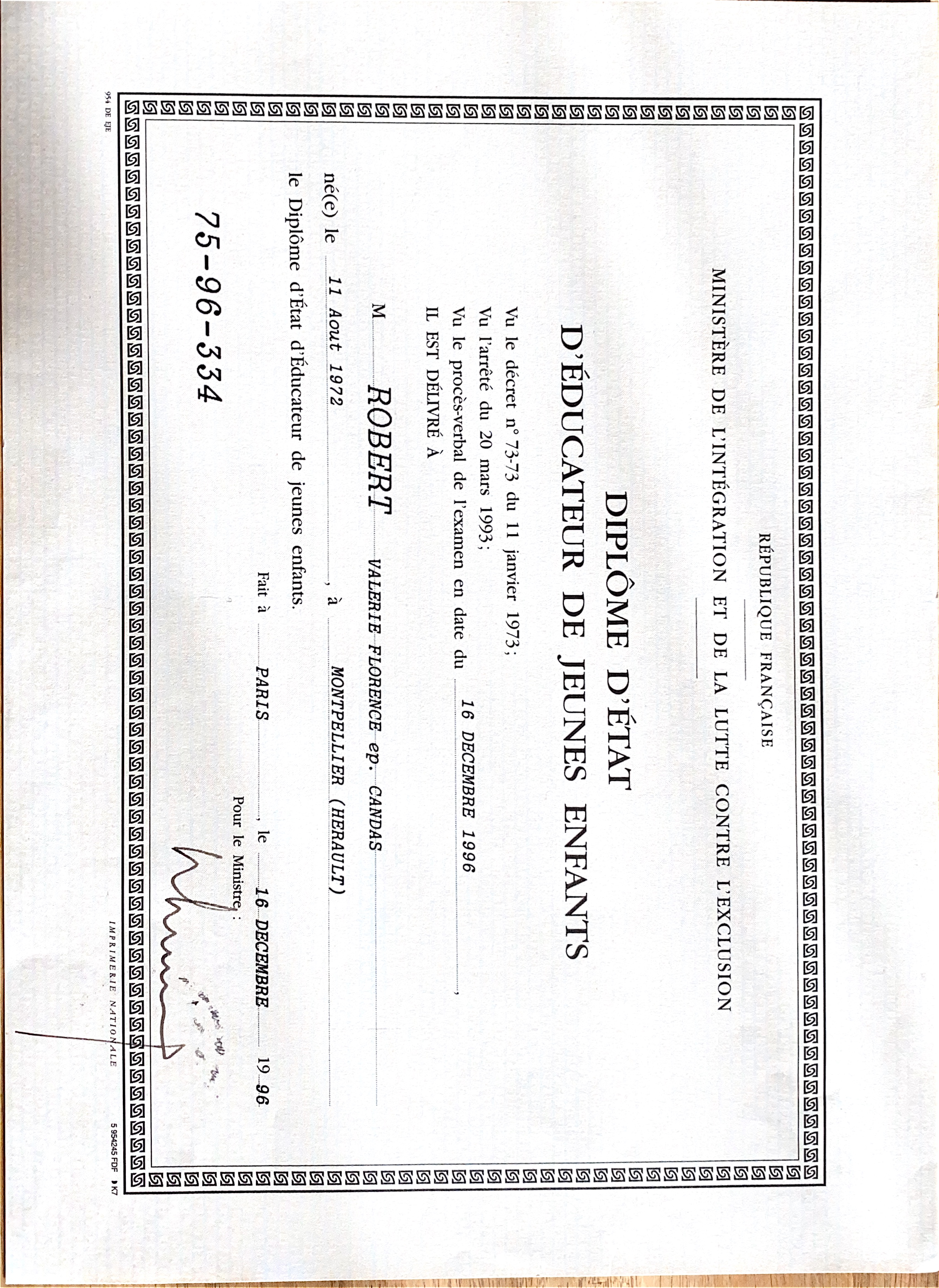 photo diplome AMsophrozen 