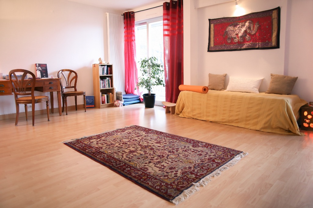 photo cabinet Agnès Moriconi