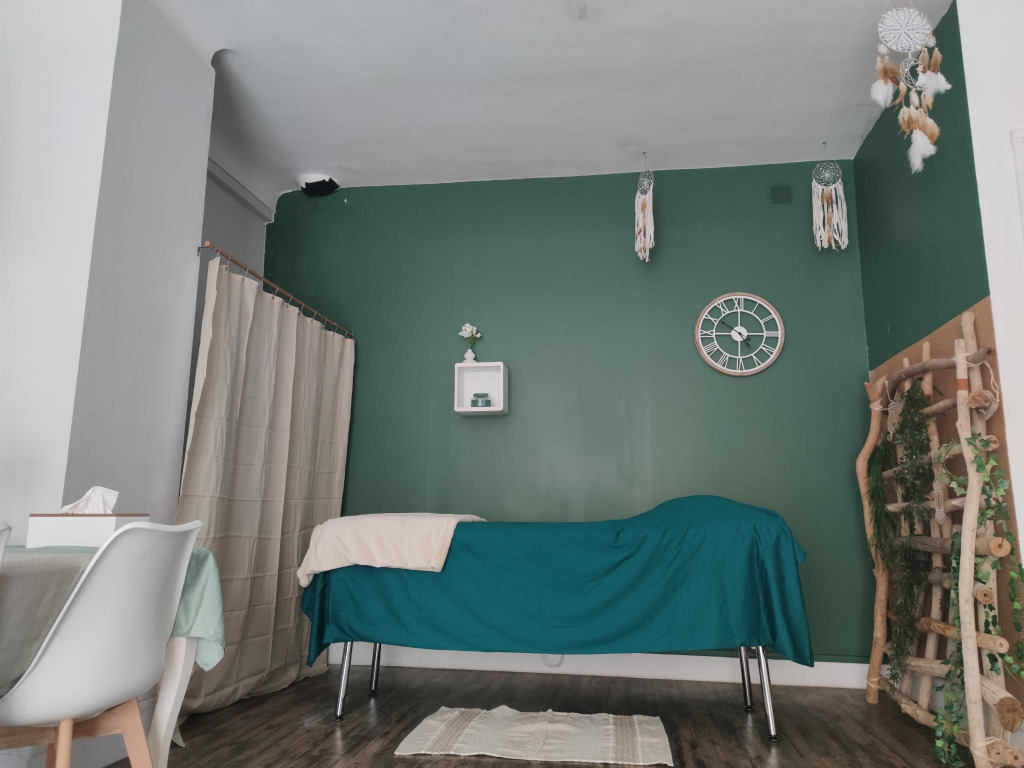 photo cabinet Fatima Khemilat - Chamane, Thérapeute, Roqya