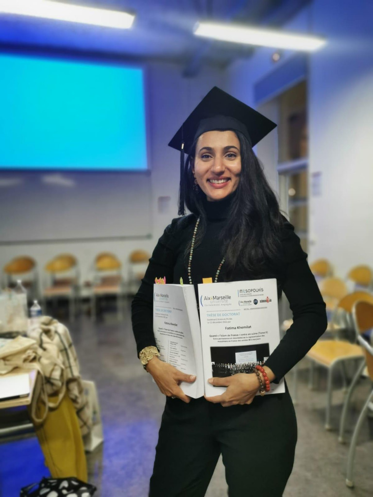 photo diplome Dr Fatima KHEMILAT