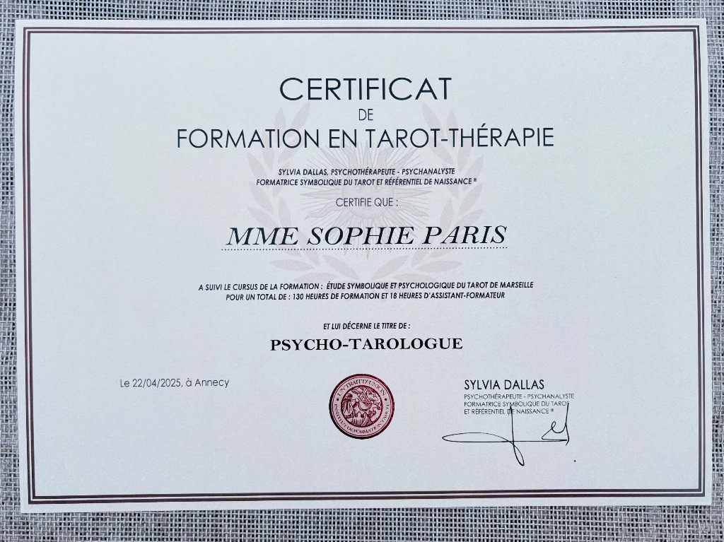 photo diplome Sophie Paris