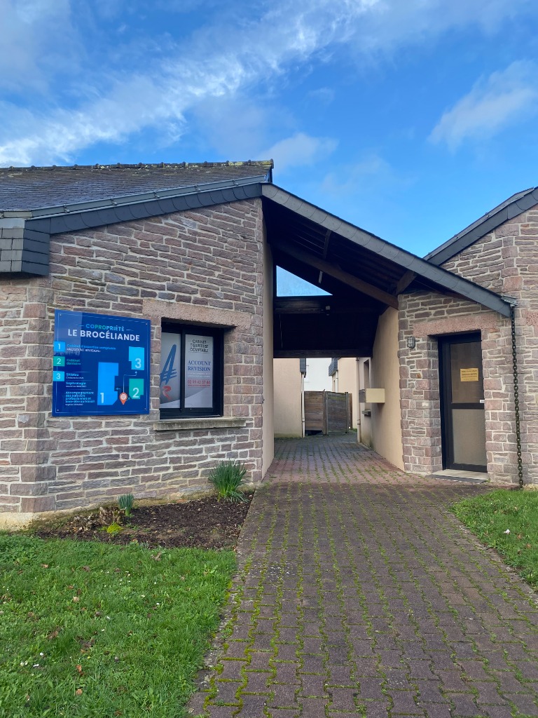 photo cabinet KRYZALYD