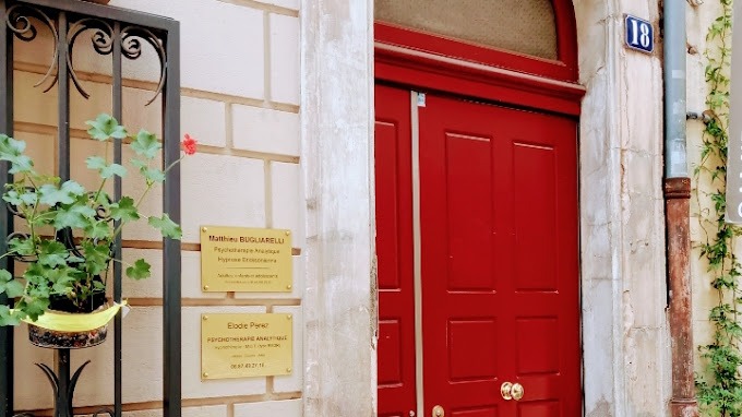 photo cabinet Matthieu Bugliarelli